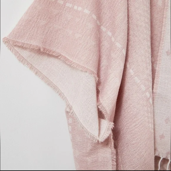 New Gentle Fawn Hermosa Reversible Blush Fringe Hem Kimono Cardigan M/L - Picture 6 of 9